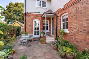 Photo 24- click for photo gallery